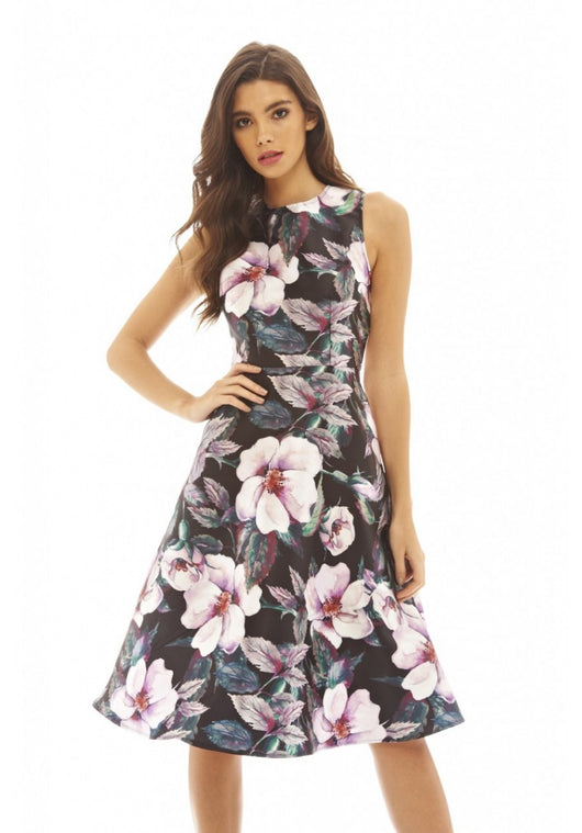 Aenean Consequat Sagittis